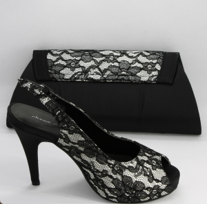 Scarpa donna bicolore tessuto avorio, pizzo nero con cinghietta regolabile e borsa abbinata Art. BS257