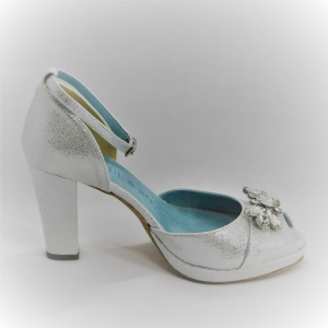 Scarpa donna sposa e cerimonia  Blu & Rose, in pelle burma colore argento con applicazione cristalli e cinghietta regolabile alla caviglia Art. 5X80008W3