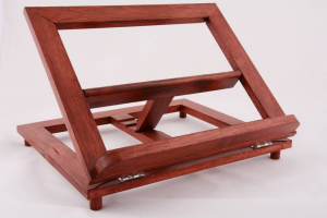 Leggio da tavolo in legno rosso 34 x 28 cm