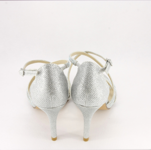 Sandalo cerimonia donna elegante in tessuto argento glitter con applicazione in cristalli e cinghietta regolabile Art.070150R09