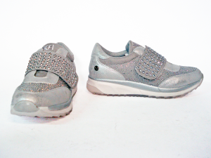Sneakers argento con chiusura in velcro Xti (*)