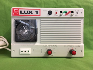 LUX 1 (cliccare sulla foto per dettagli)