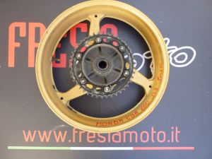 CERCHIO RUOTA POSTERIORE USATO HONDA CBR RR 600 ANNO 2003