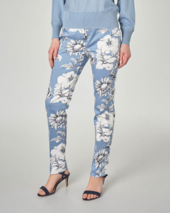Pantaloni azzurri in cotone elasticizzato a stampa floreale