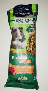 Vitakraft Emotion Kracker per porcellini d'India veggie barbabietola rossa e carota 2 pz 112 gr