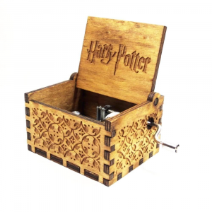 Music Box: Harry Potter light wood Carillon
