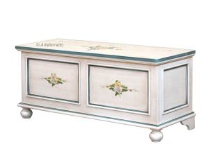 Caja de almacenaje laqueada decorada a mano por artesanos venecianos