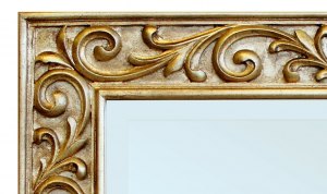 Espejo con tallados en pan de oro