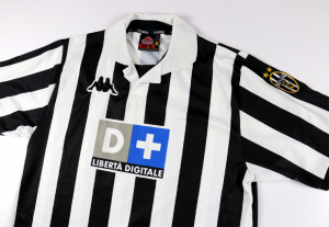 1998-99 Juventus Maglia Player Issue #16 M (Top)