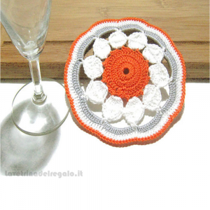 Sottobicchiere arancione, bianco e grigio ad uncinetto 14 cm NC057 - 4 PEZZI - Handmade in Italy