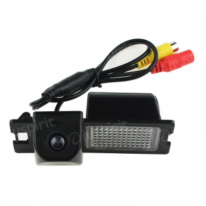 Telecamera retromarcia per Fiat Bravo retrocamera specifica luce targa