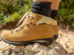 FRIDA GTX WNS - ZAMBERLAN  Women Hiking Boots - Tan
