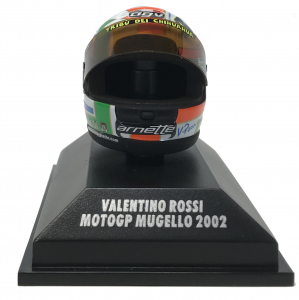 Valentino Rossi  Moto GP 2017 Helmet 1/8