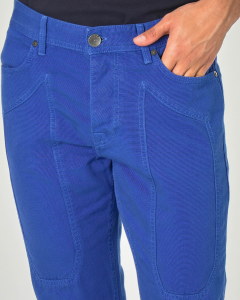 Pantalone cinque tasche blu royal con toppa