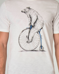 T-shirt bianca con stampa Orso su biciclo da circo blu