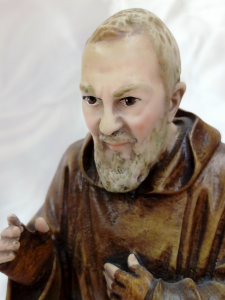 Statua Made in Italy Padre Pio da Pietrelcina cm.30 in marmo resina decorata a mano per interno-esterno