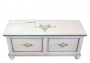 Decorated storage chest in wood