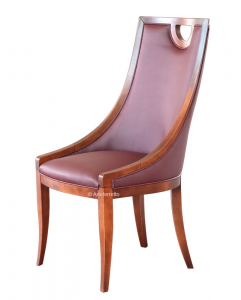 Living room chair with original shape 'Joyce'