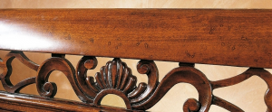 Classical pierced bed with inlay
