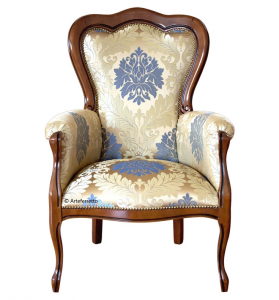 Classic armchair with 3 bows