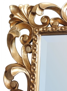 Carved mirror Lovelock