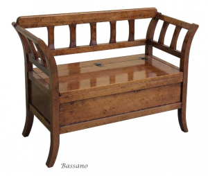 Storage bench in solid wood, space saving bench