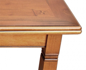 Tisch mit Einlegearbeit - Ausziehbar 170-250 cm