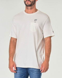 T-shirt bianca con taschino e stampa Snoopy