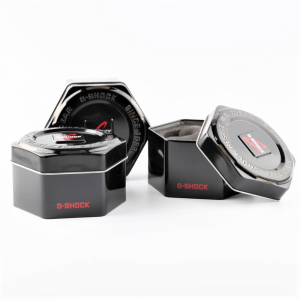 Casio G-Shock  G-Squad orologio digitale multifunzione, cassa nera e rossa, cinturino nero