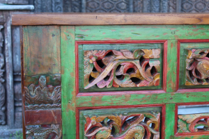 Consolle Balinese in legno di teak intagliato