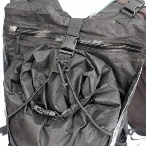Dyneema - Zaino con sacca idrica da 3 litri per bikepacking o trail running waterproof e ultralight