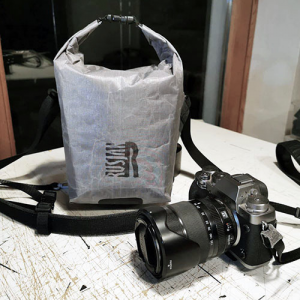 Dyneema - Borsa a tracolla per macchina fotografica 100% waterproof per bikepacking