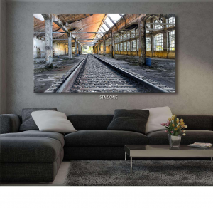 Stazione - Stampa digitale su Plexiglass® di una stazione dei treni abbandonata, misure 100x150 cm / 100x180 cm