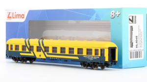 Carrozza Refettorio Spogliatoio for rescue train, yellow/blue livery