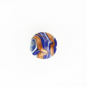 Perla di Murano schissa Fenicio Ø14. Vetro blu lapis, azzurro e avventurina. Foro passante.
