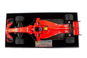 Ferrari Sf71-H Winner Us Gp 2018 Kimi Raikkonen 1/18 Looksmart