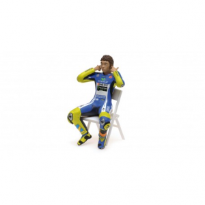 Valentino Rossi Figurine Checking the Ear Plugs Moto GP 2014 1/12