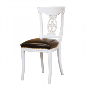 Stuhl lackiert 'Light Style'