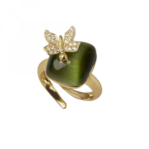 Anello in argento con occhio di gatto verde e farfalla di zirconi