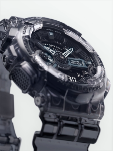 Casio G-Shock Skeleton, multifunzione, cassa nera cinturino trasparente
