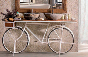 Bike White - Tavolo Consolle da ingresso in legno massello con bicicletta, colore bianco stile vintage retrò, dimensione: cm 180 x 40 x 90 h