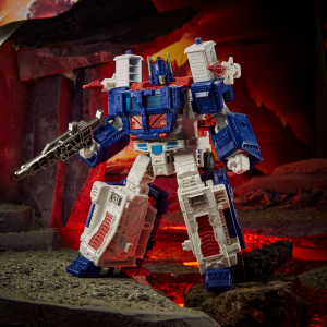 Transformers Generations War for Cybertron Leader: ULTRA MAGNUS by Hasbro