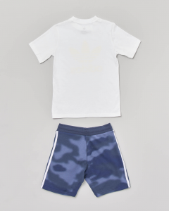 Completo in cotone stretch composto da maglietta bianca con logo arancio e bermuda camouflage blu con bande 4-8  anni