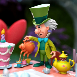 Alice in Wonderland Disney Ultimates: THE TEA TIME MAD HATTER by Super7