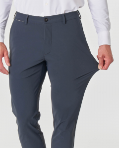 Pantalone chino grigio antracite in tessuto tecnico hyper comfort