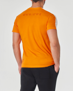 T-shirt bianca e arancione mezza manica con logo asterisco piccolo