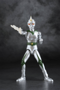 Ultraman Hero: MIRROR MAN by Evolution Toys