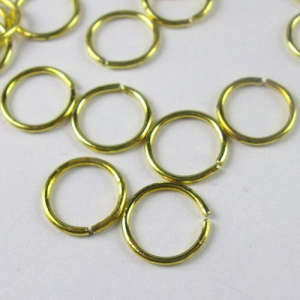 Ø7 mm bright brass ring for crystal, pearl and glass chains.