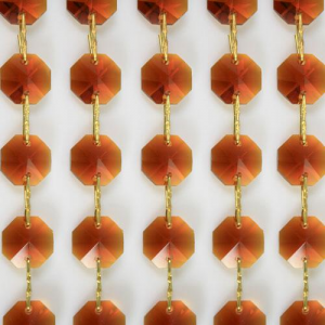Catena ottagoni 16 mm in cristallo ambra, lunghezza 50 cm, clip ottone.