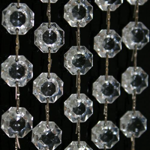 Catena ottagoni 18 mm in vetro veneziano color cristallo, lunghezza 50 cm, clip nickel.